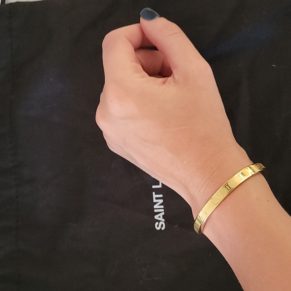 Gold Women's Bracelet